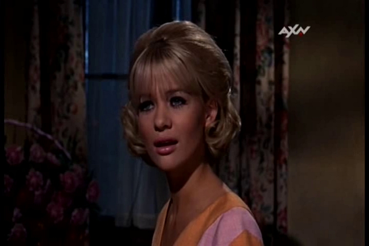 ENCONTRO FATAL EM LISBOA (TVRIP/DUBLADO/480P) - 1968 Encontro%2B05